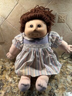 1984 Collectible Cabbage Patch Doll